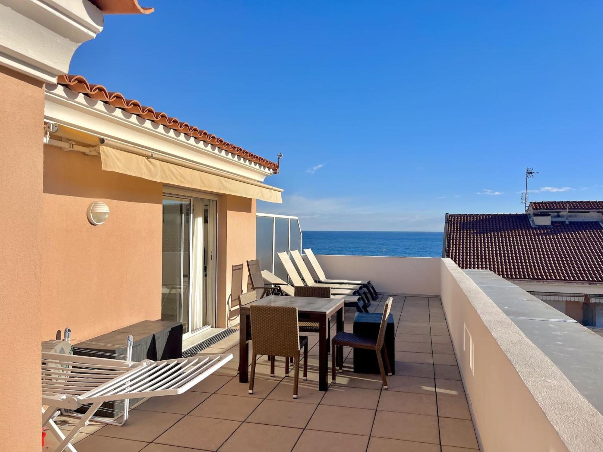 "Le Rooftop Des Rivages" Immense Terrasse, Centre Apartment Menton Ngoại thất bức ảnh